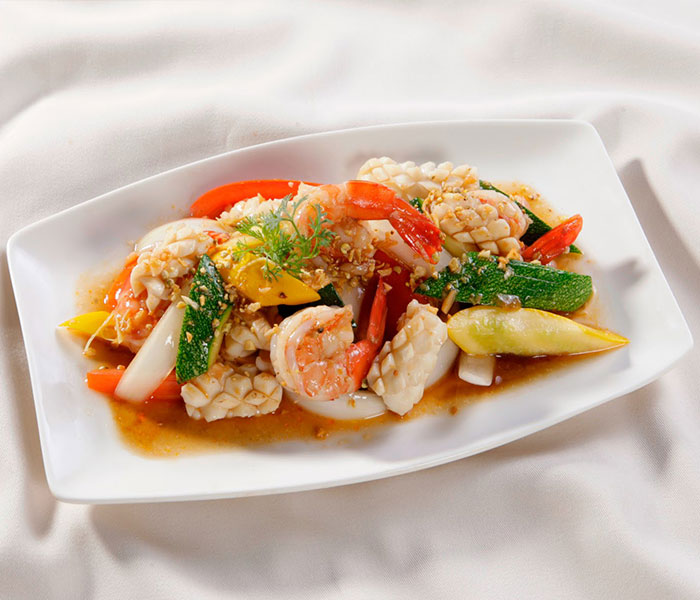 Mực và tôm